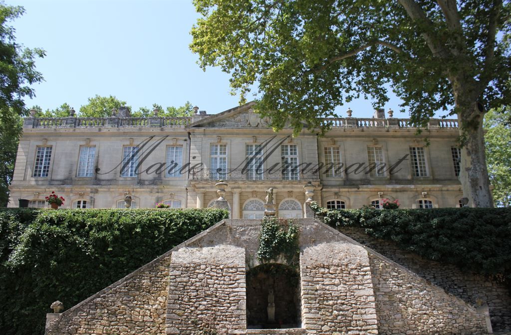 château 40 pièces en vente sur AIX EN PROVENCE (13100)